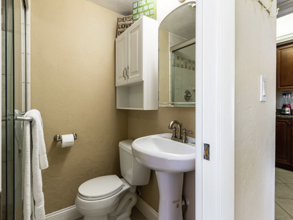 Siesta Key Gem with 2 Bedrooms and Water Views